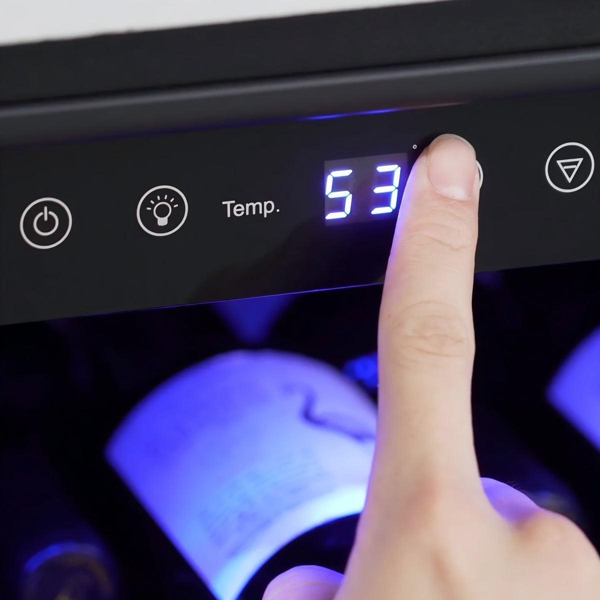 Dual touch control panels with blue LED on the Yeego 48-inch combo